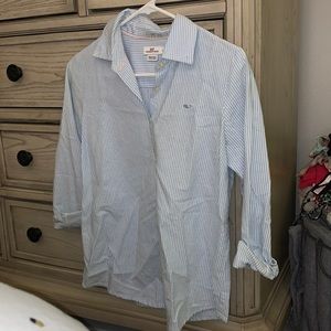 Vineyard vines button down